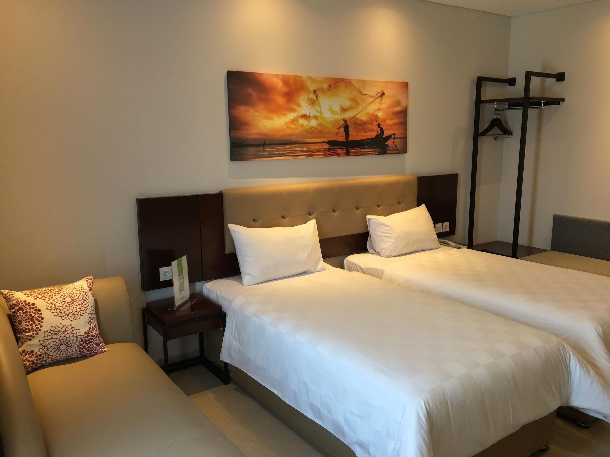 Hotel Primebiz Tegal Exterior foto