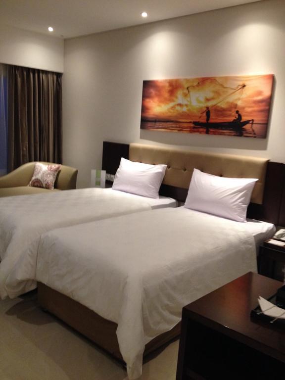Hotel Primebiz Tegal Exterior foto